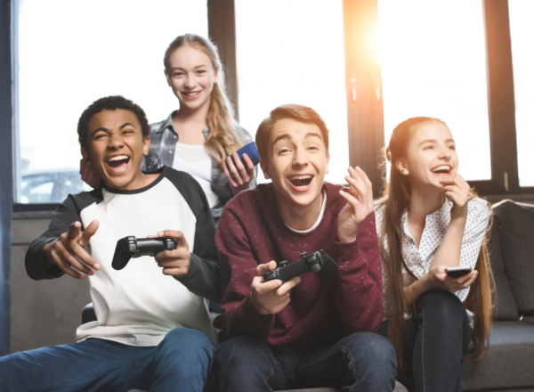 Gaming και Χρήματα: Στρατηγικές για να Μην Ξοδεύεις Υπερβολικά σε In-Game Αγορές