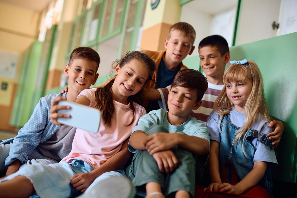 Kids Wallet: The New Digital Shield for Children – and How It Aligns with the Philosophy of Woli